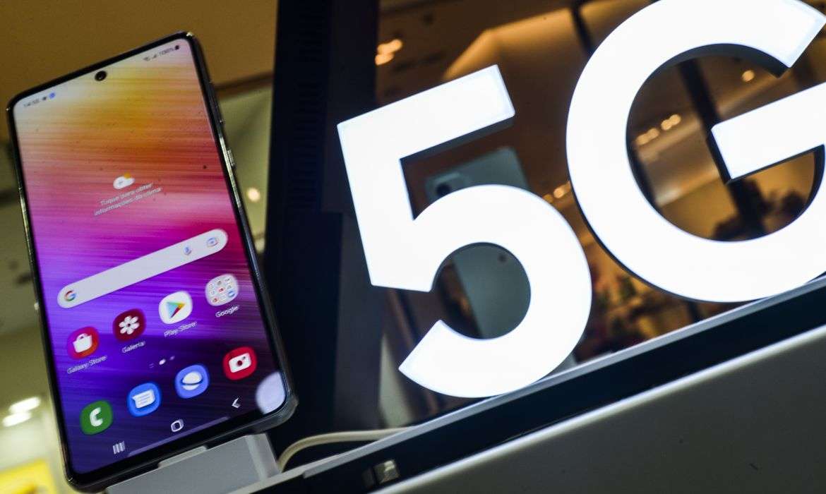 A tecnologia 5G é liberada para todos os municípios do Brasil a partir desta segunda-feira