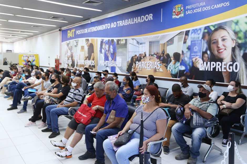 PAT oferece 581 vagas de emprego nesta segunda-feira, 26, em São José