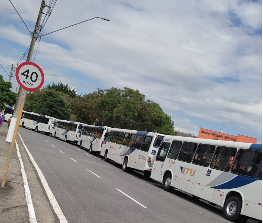 Greve dos motoristas de Jacareí chega ao fim após pagamento de PLR