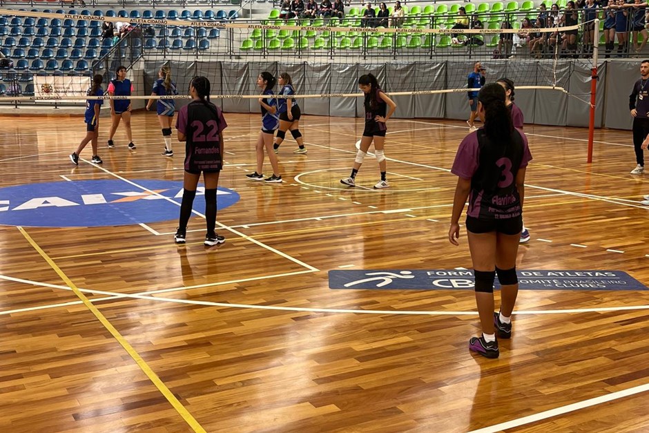 São José dos Campos Realiza Festival de Voleibol com Participação de 700 Alunos